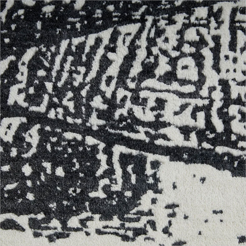 Coda Area Rug - Black Ivory