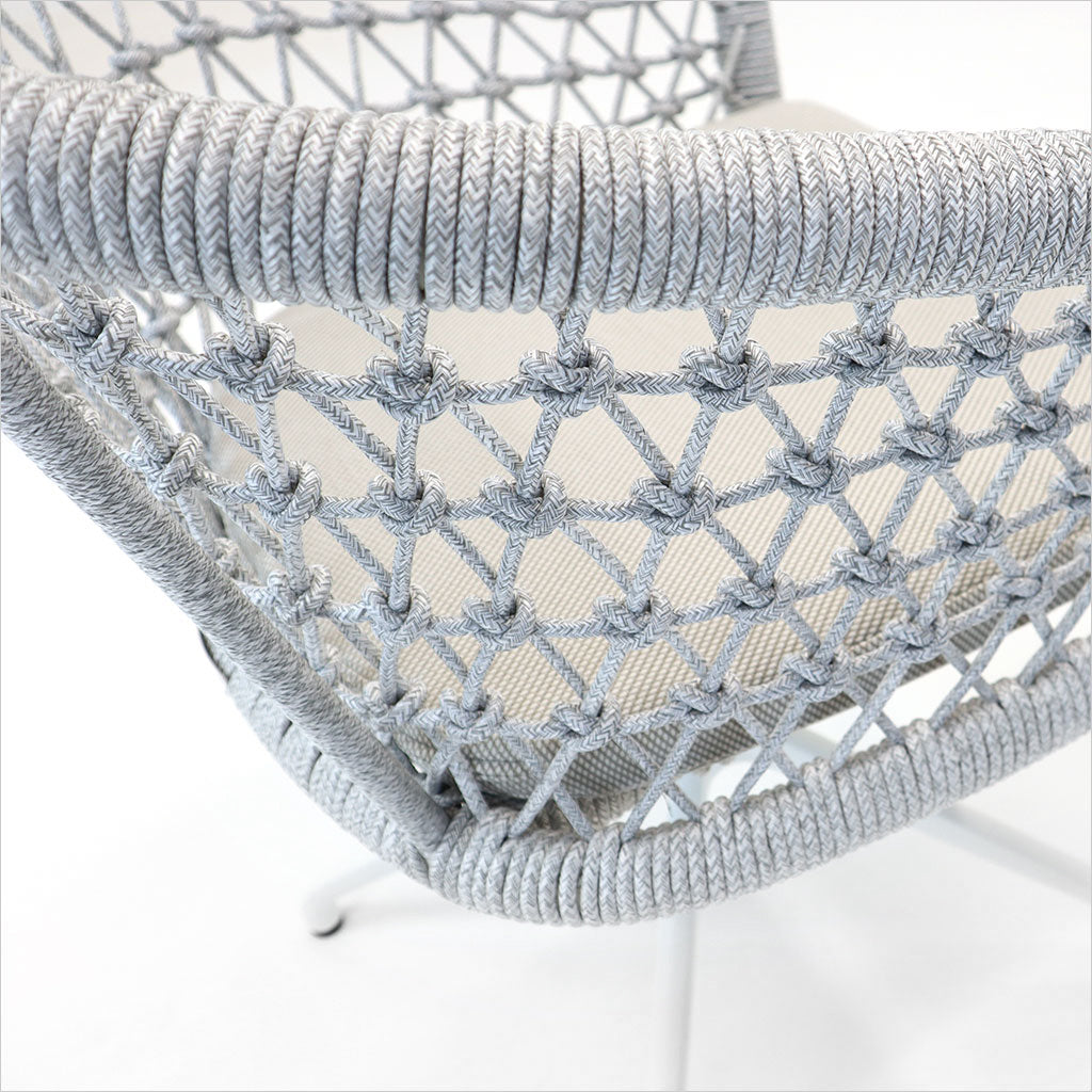 outdoor swivel dining chair