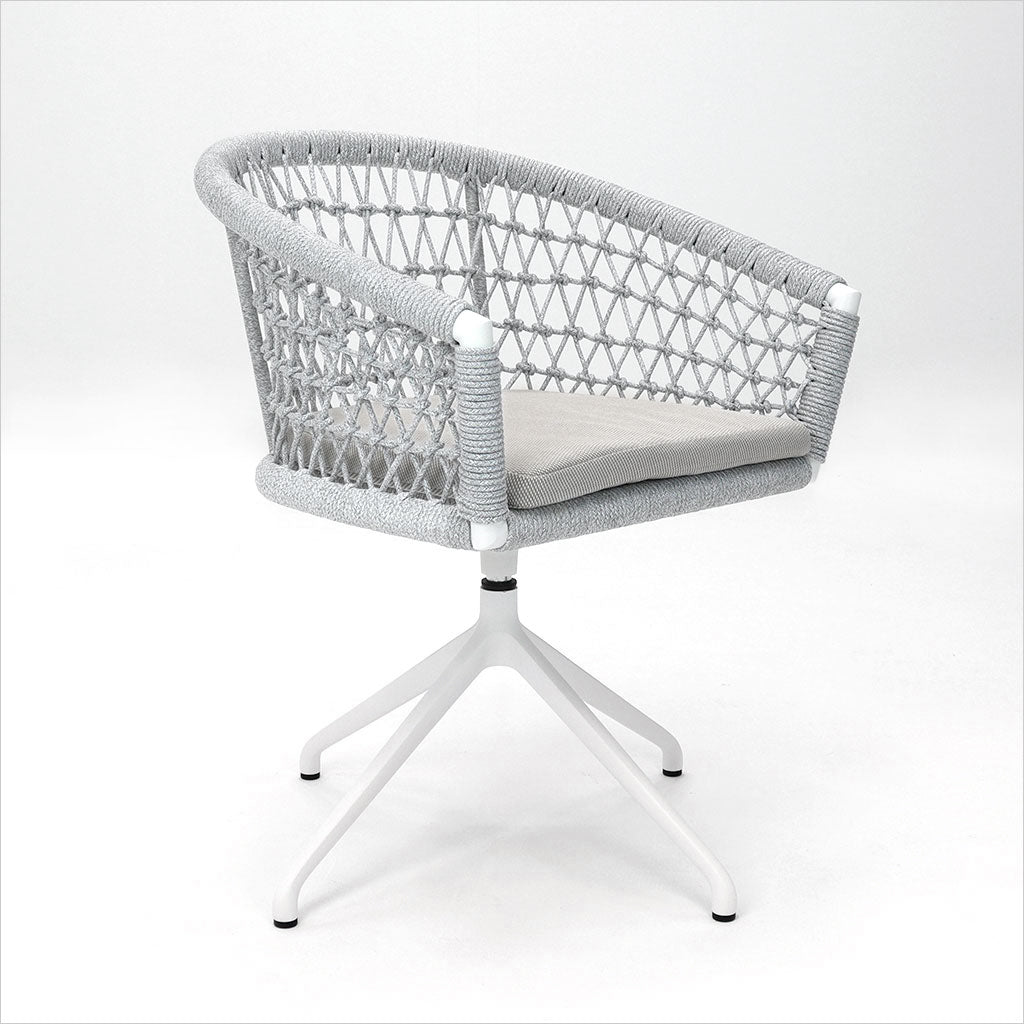 outdoor swivel dining chair