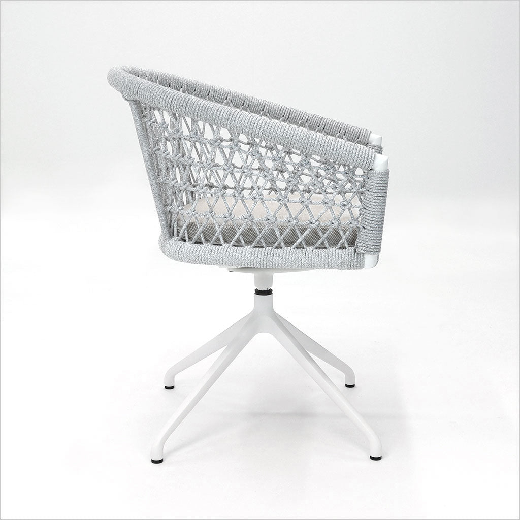 outdoor swivel dining chair