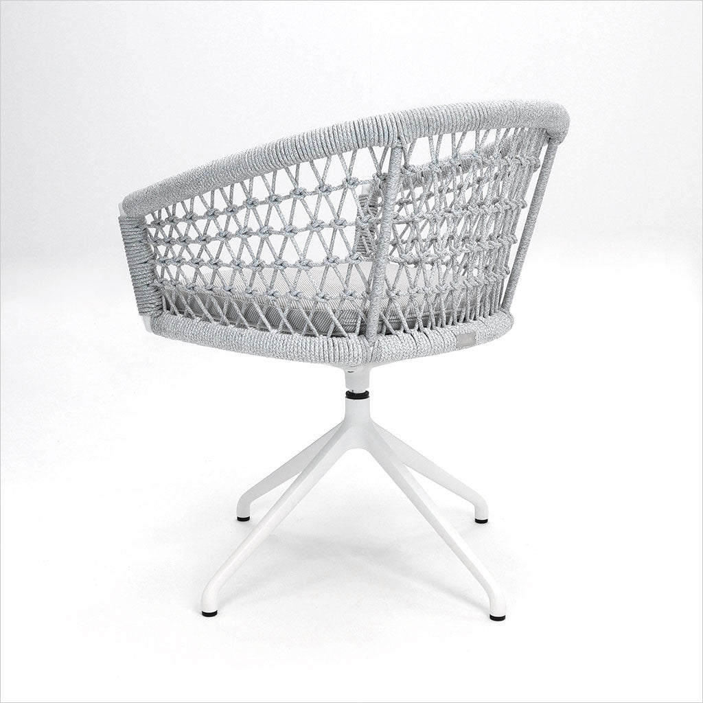outdoor swivel dining chair