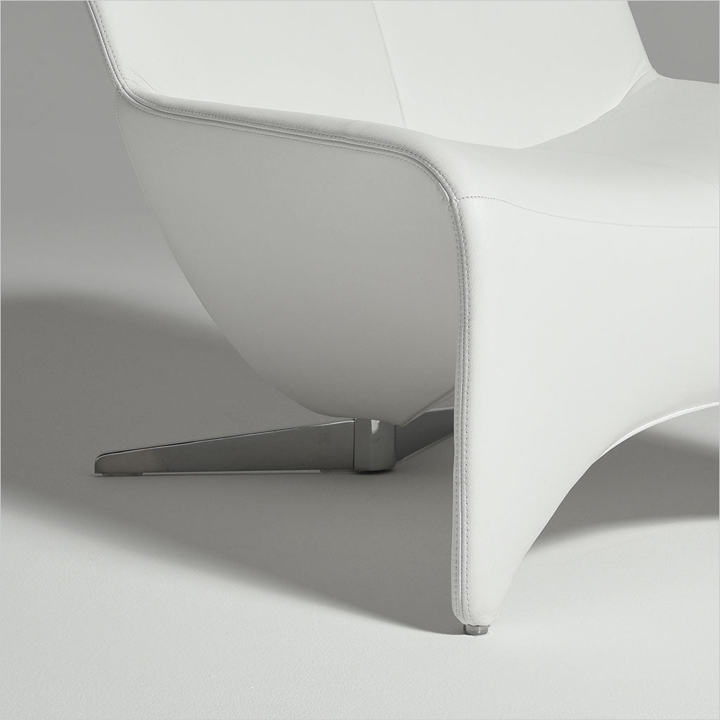 leather accent chair