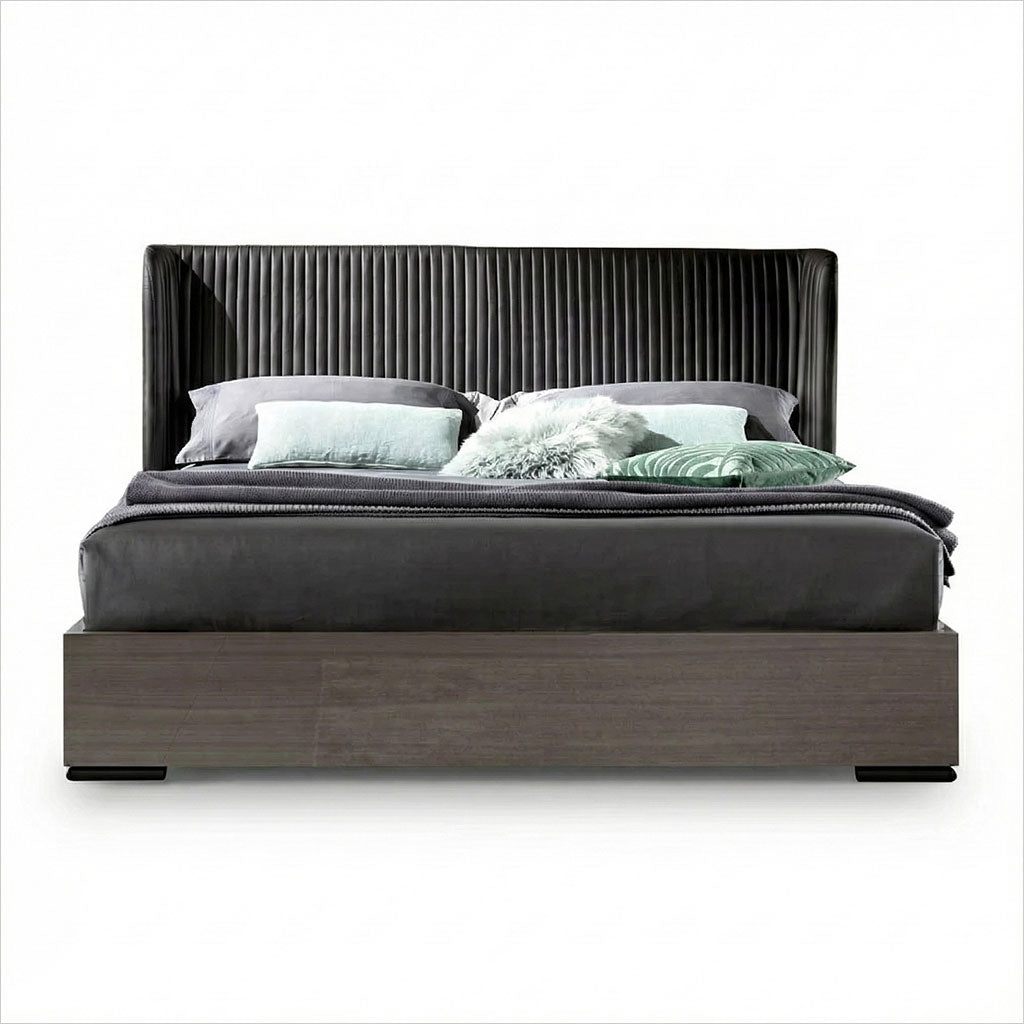 Leones Platform Bed
