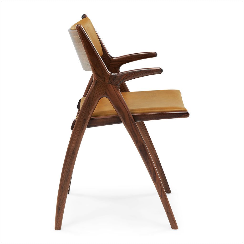 Wave Dining Armchair - Camel