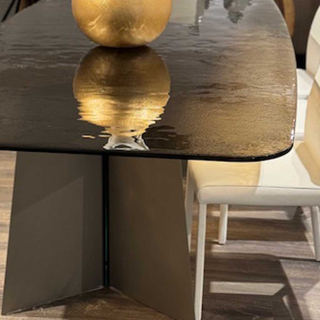 Fuso Dining Table - Champagne
