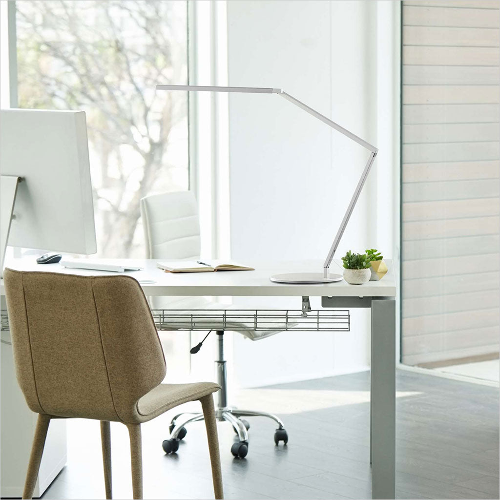 Z-Bar Pro Gen 4 Table Lamp