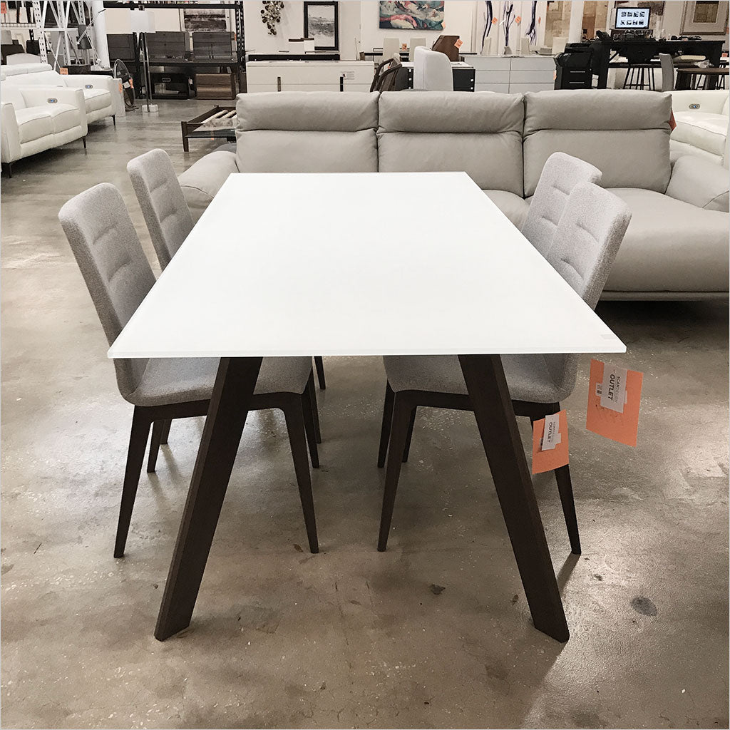 Havana Dining Table - OUTLET