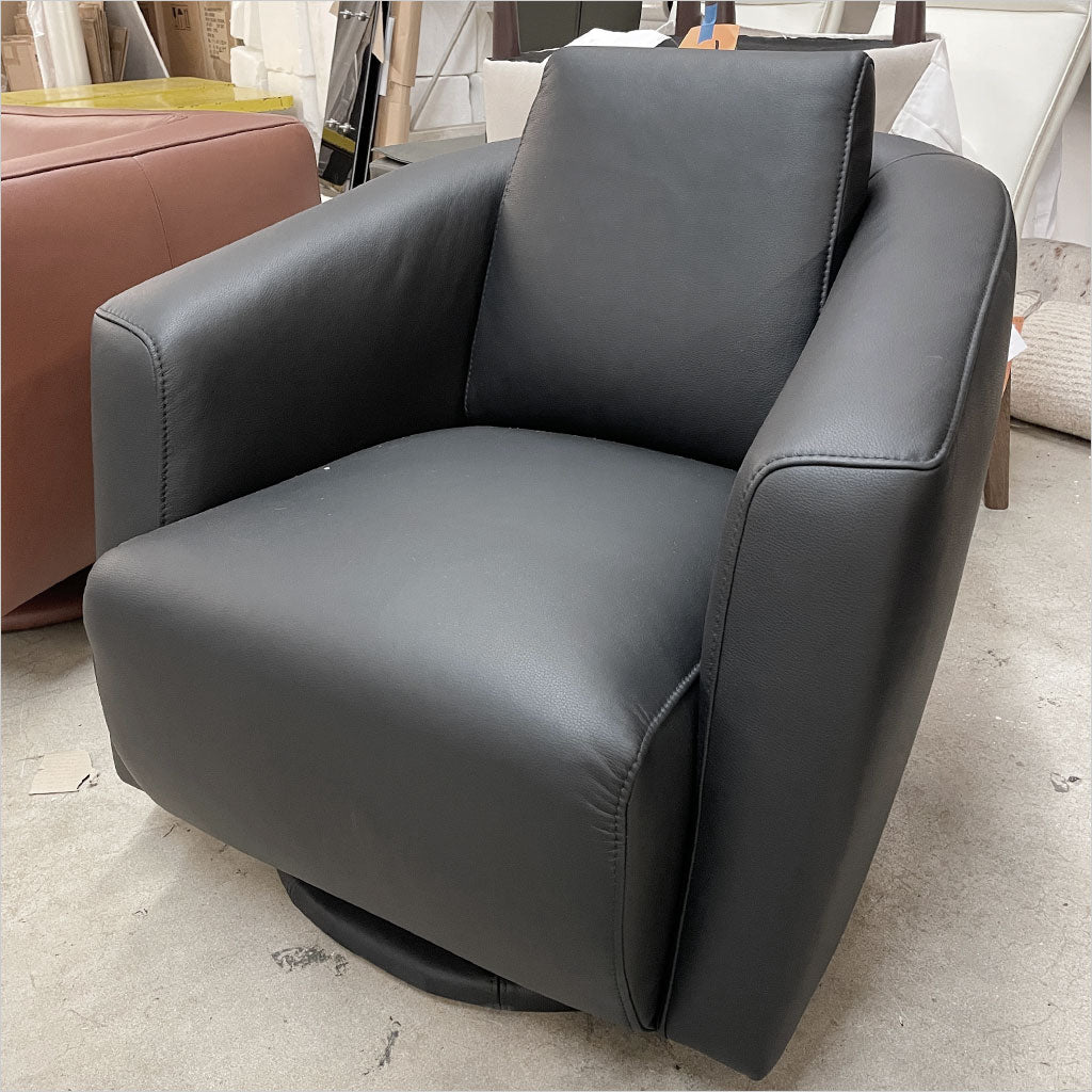 Nino Swivel Chair - OUTLET
