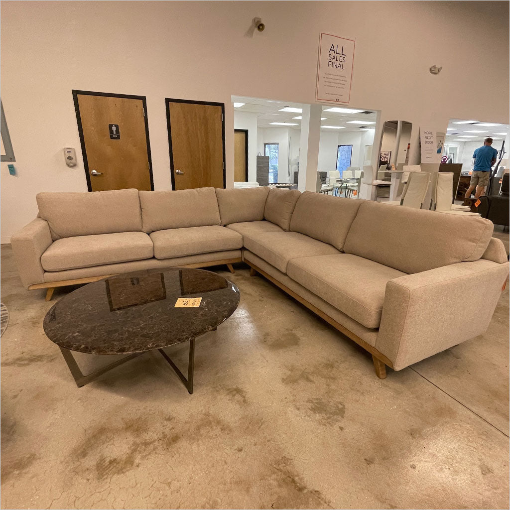 Lynn Sectional - OUTLET