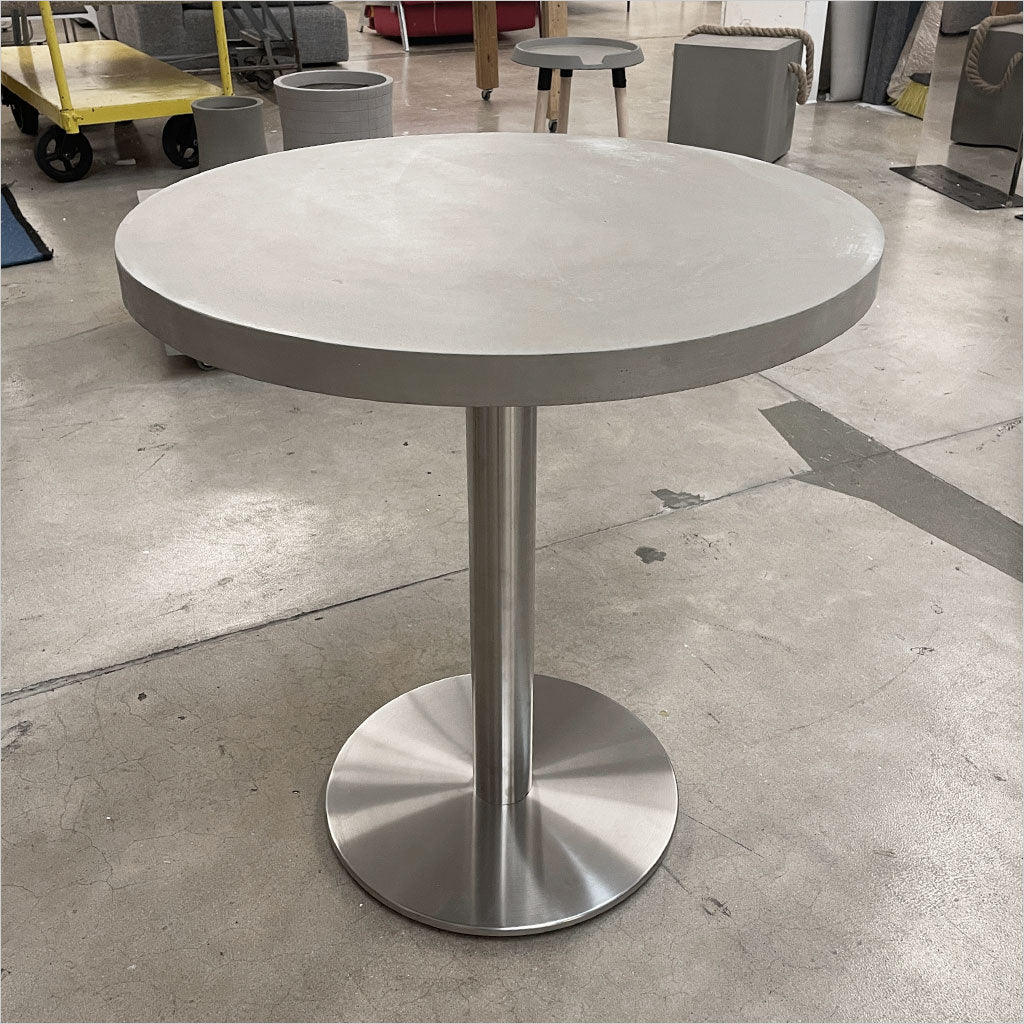 Round Bistro Table - OUTLET