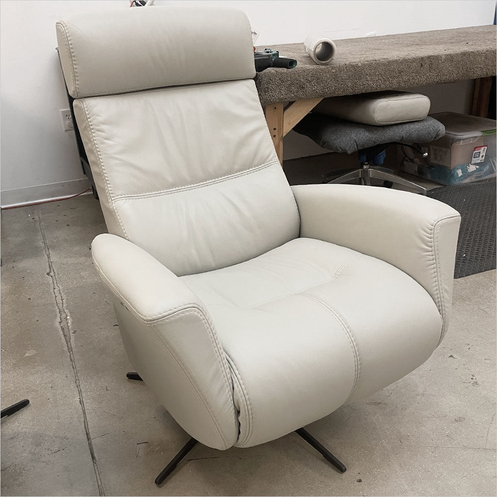 Noble Recliner - OUTLET