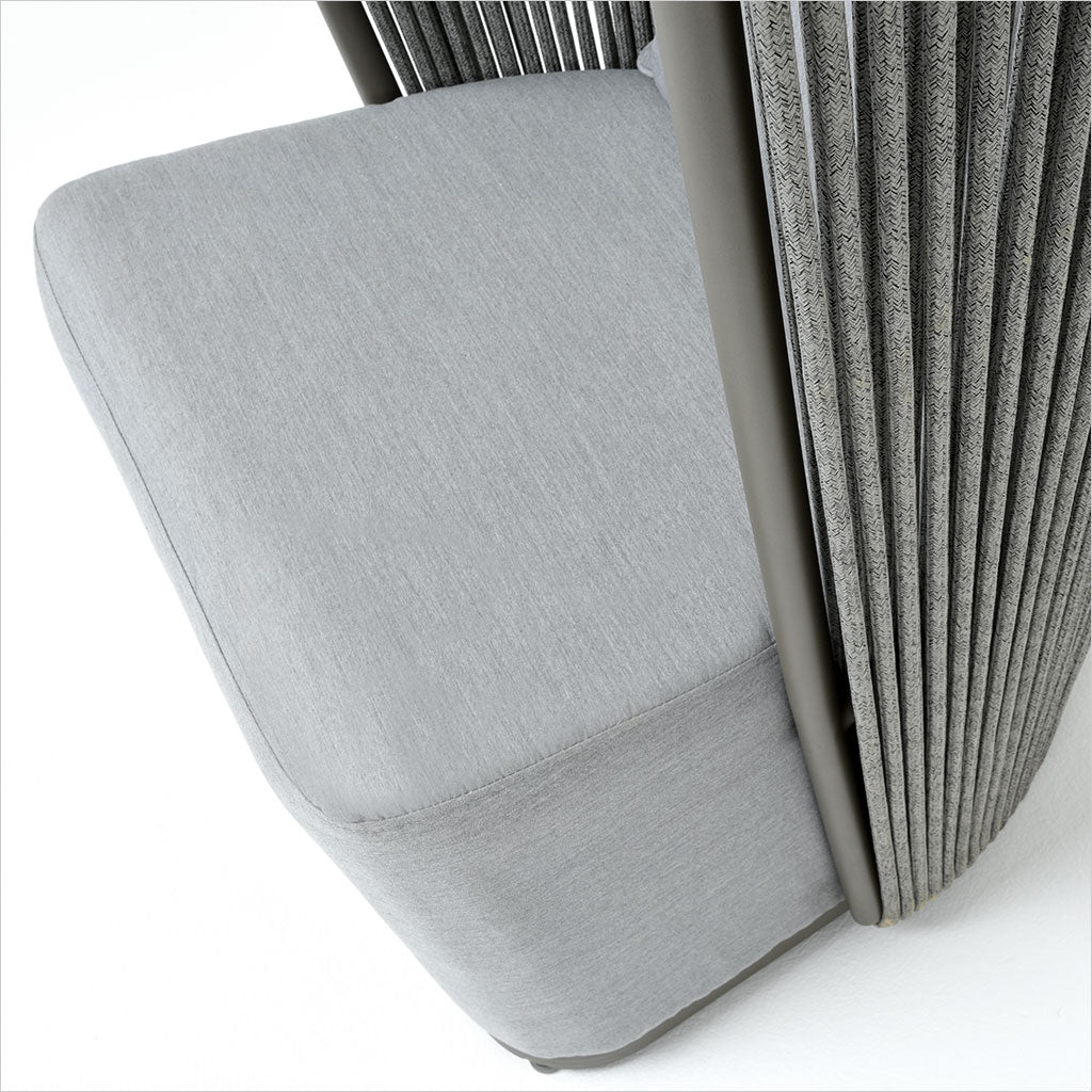 high back outdoor accent chair