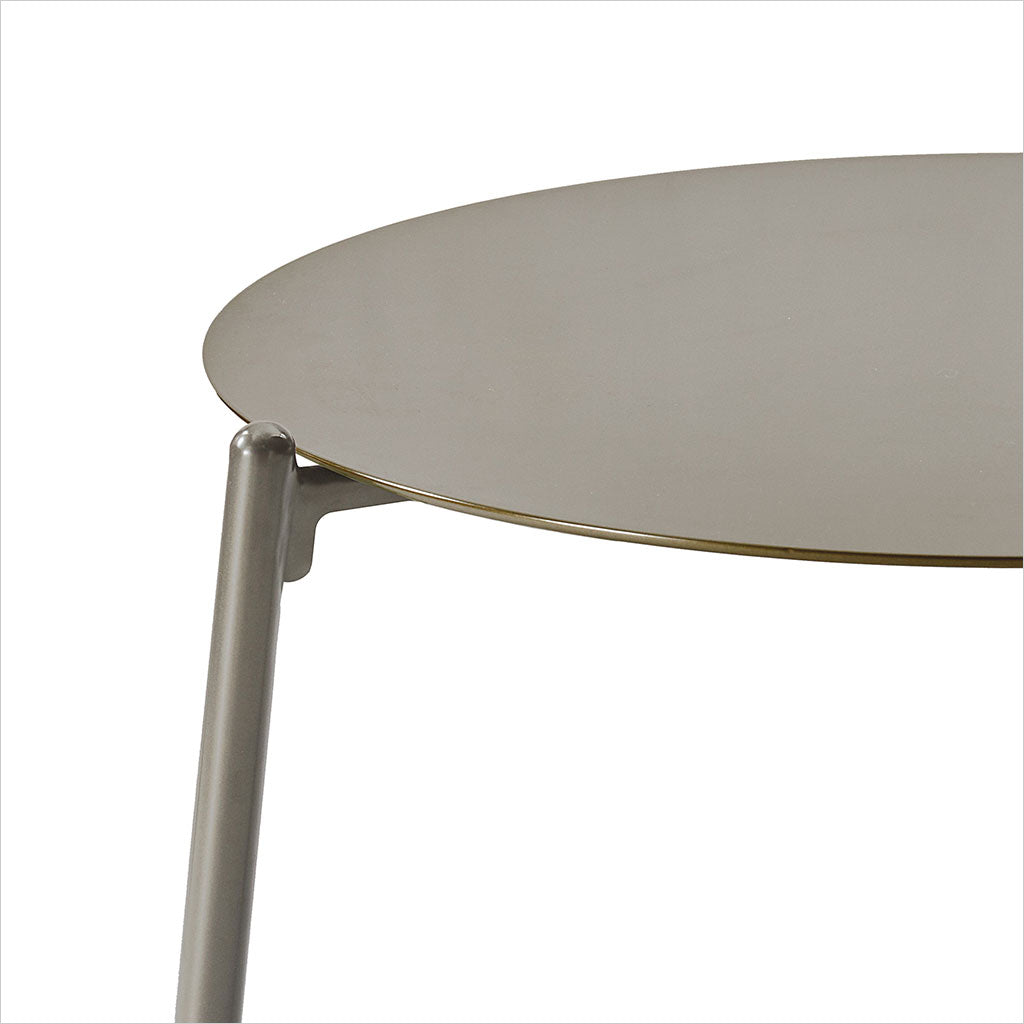 accent table in metal