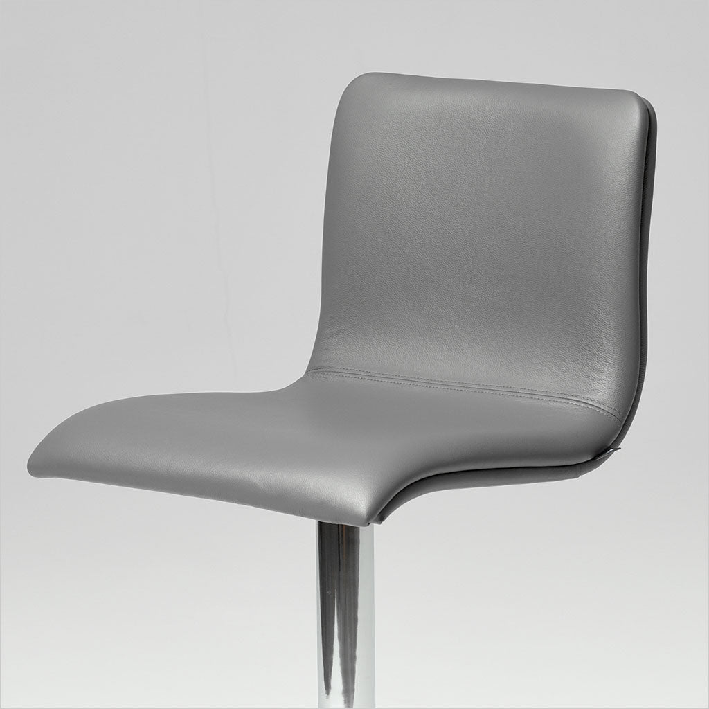 adjustable barstool with pedestal base and leather seating