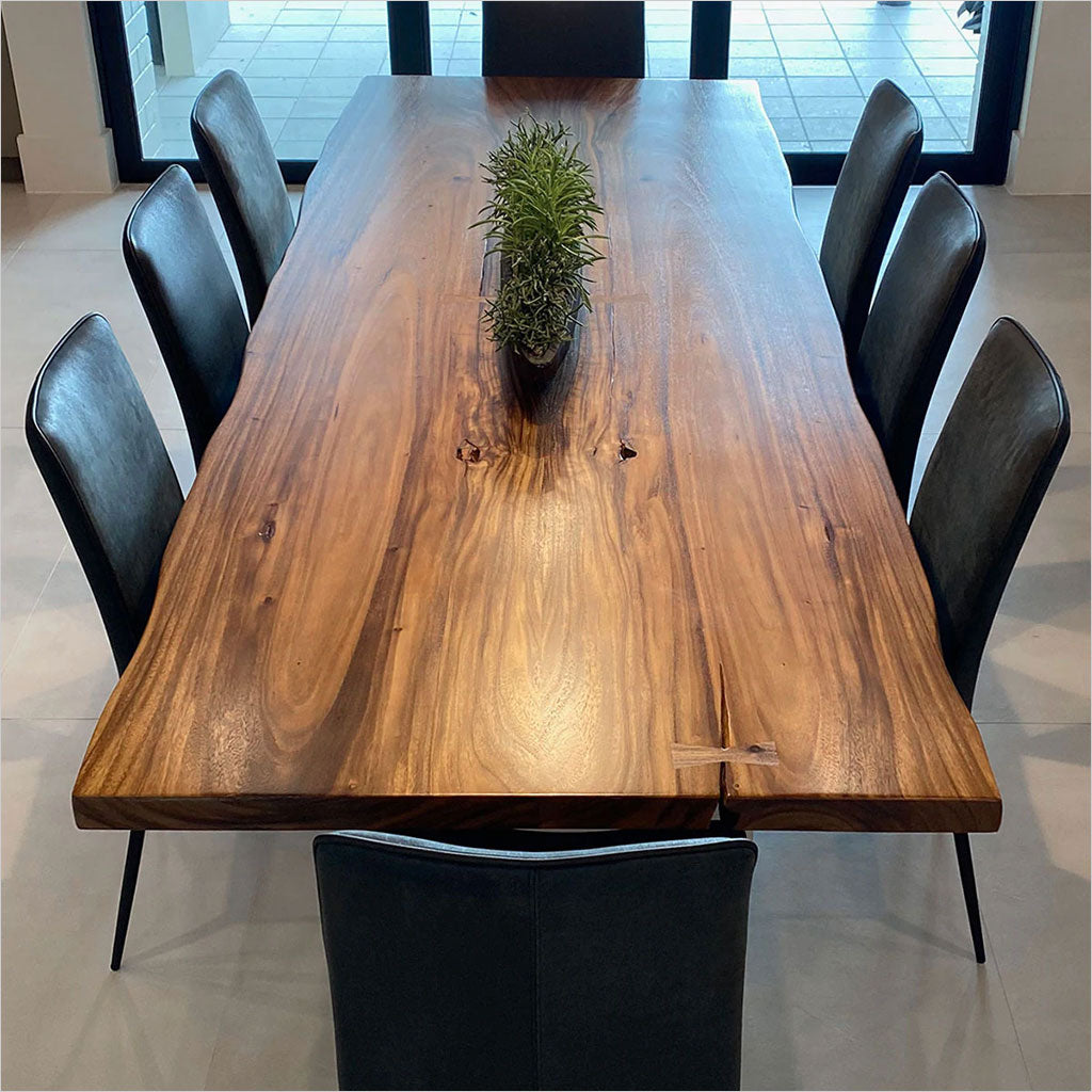 Solid Dining Room Tables