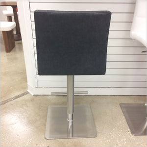 adjustable barstool with pedestal base
