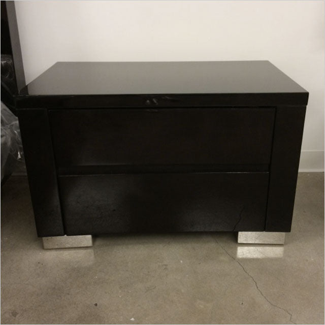 high-gloss nightstand